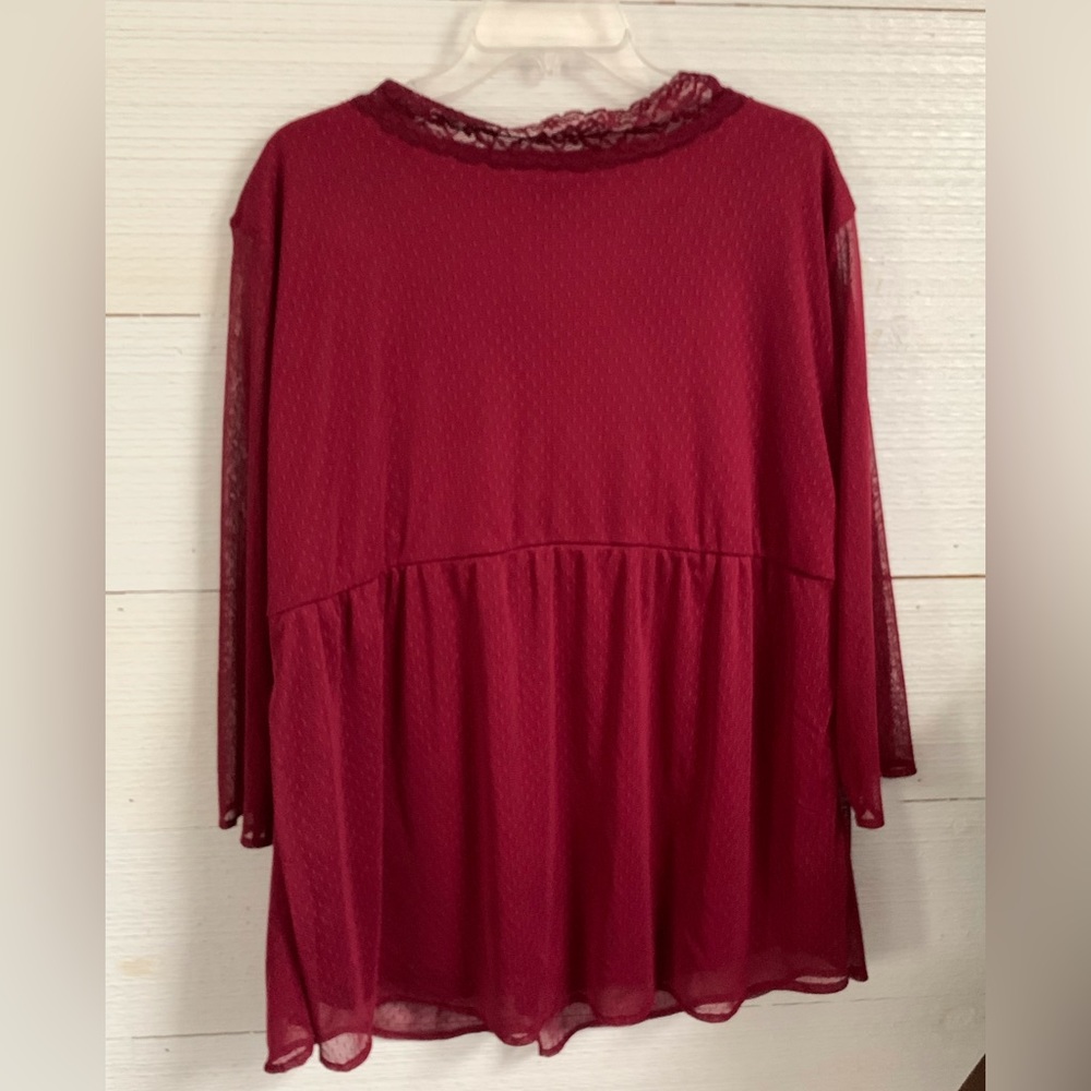 Suzanne Betro V-Neck Dress Blouse.  Size 3X - Picture 8 of 10
